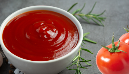 Anvisa determina recolhimento de molho de tomate e suplementos alimentares após ações de fiscalização