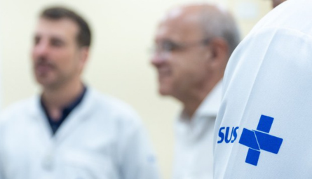  Estados e municípios já podem aderir ao programa Mais Médicos Especialistas
