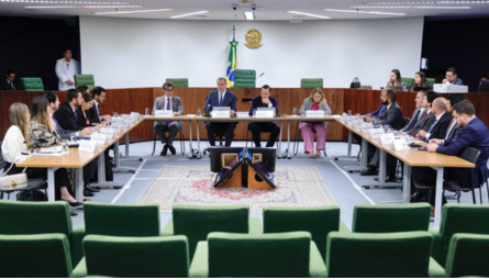 INSS apresentou um cronograma para iniciar  a devolução de descontos indevidos de aposentadorias e pensões