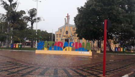 Itirapina começa a celebrar o Natal com acendimento das luzes na Praça da Matriz nesta sexta 29