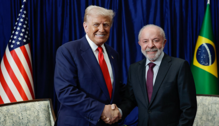 Presidente lula e o Presidente  Trump Donald se reúnem durante 47ª Cúpula da Associação de Nações do Sudeste Asiático