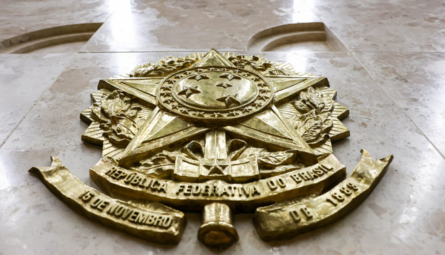 Ministro Edson Fachin reforça a guarda da Constituição, a colegialidade e a independência do Judiciário